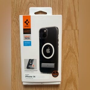 Brand new! Spigen transparent Case for iPhone 14
